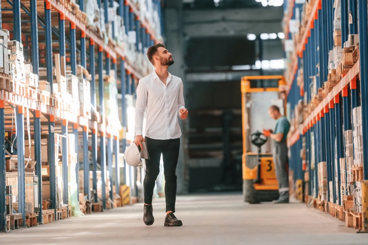 How to position warehouse stock and shorten picking routes