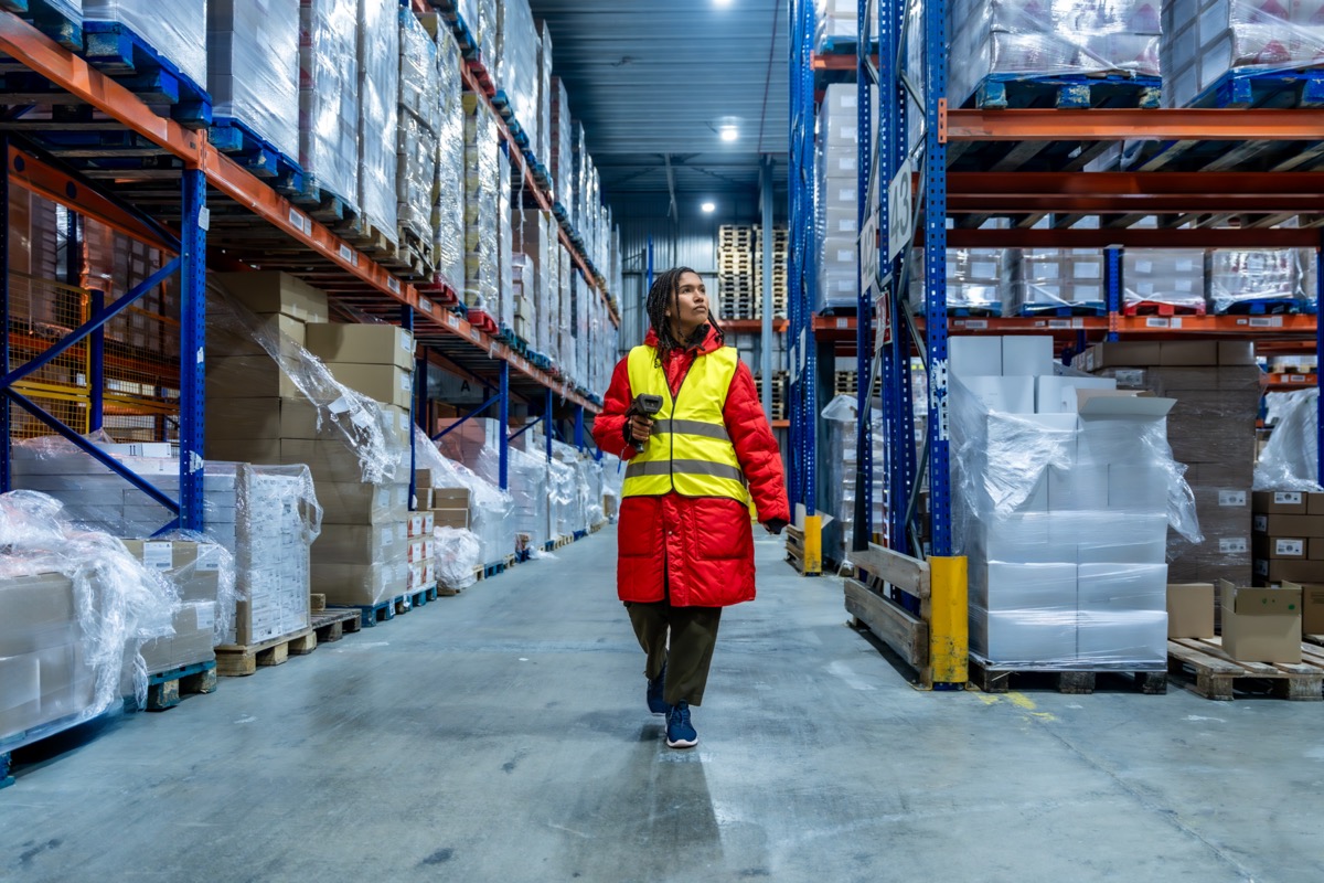 Cold storage warehouse logistics operations
